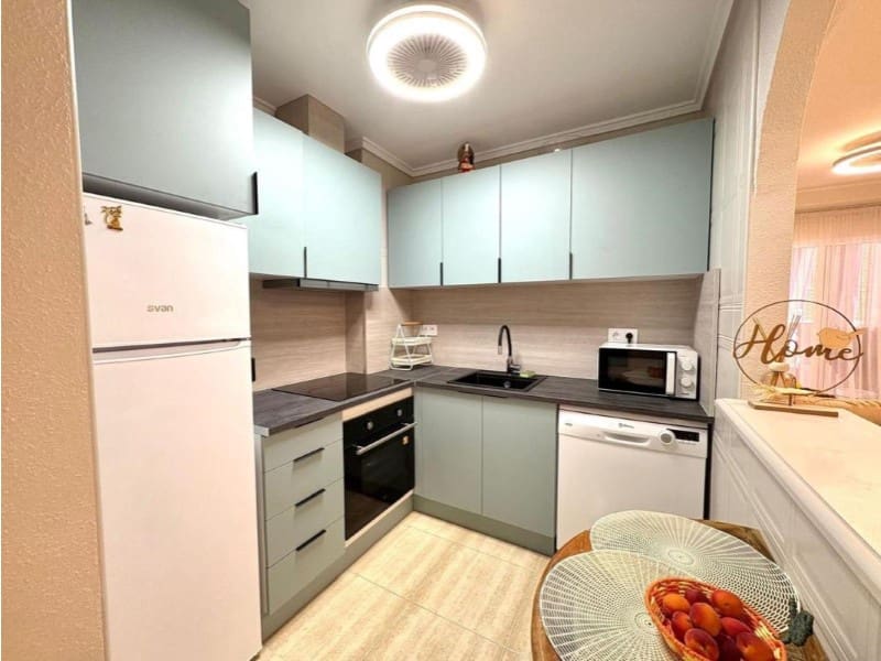 2 soverom Leilighet til salgs i Torrevieja - € 179 900 (Ref: 10028116)
