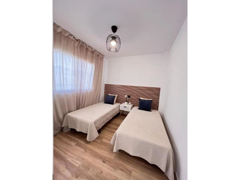 3 soveværelse Lejlighed til salg i La Florida - € 277.900 (Ref: 10028117)