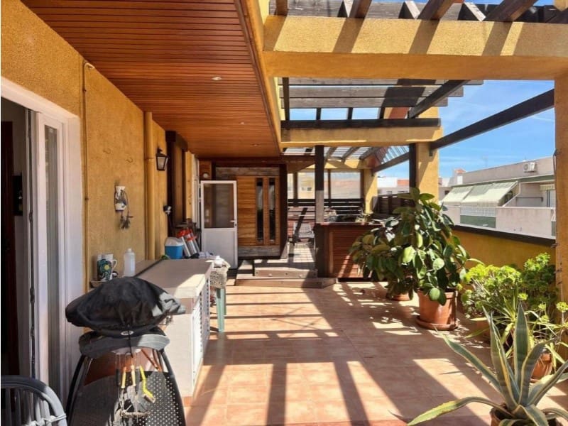 2 soveværelse Lejlighed til salg i Torrevieja - € 194.000 (Ref: 10028118)