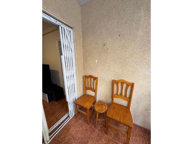 Apartamento de 3 habitaciones en Torrevieja en venta - 199.000 € (Ref: 10028119)