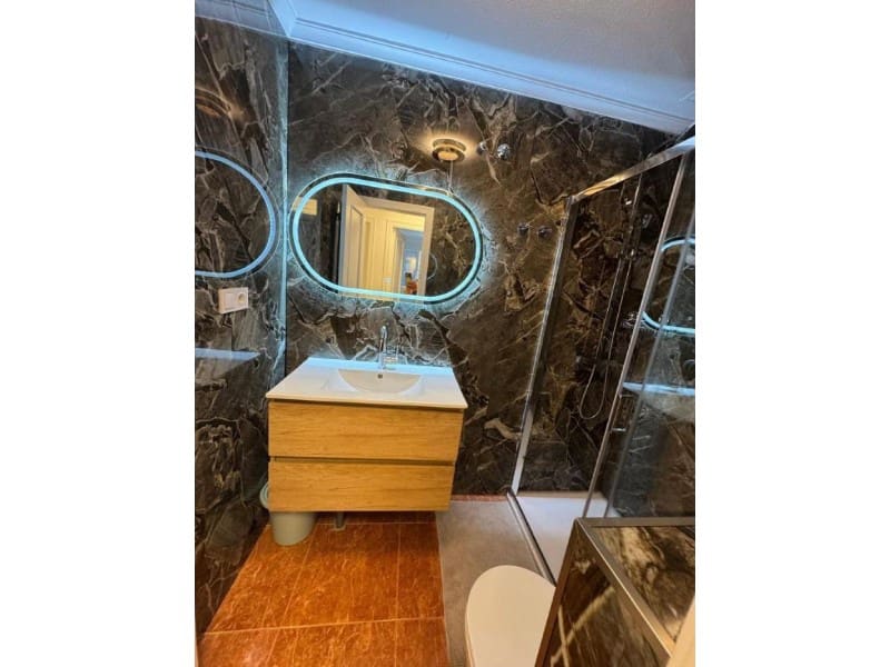 Apartamento de 3 habitaciones en Torrevieja en venta - 199.000 € (Ref: 10028119)