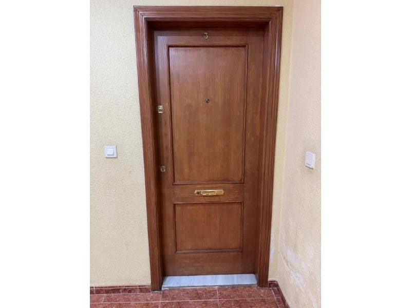 Apartamento de 3 habitaciones en Torrevieja en venta - 199.000 € (Ref: 10028119)