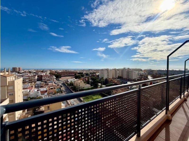 Apartamento de 1 habitación en Torrevieja en venta - 149.900 € (Ref: 10028121)