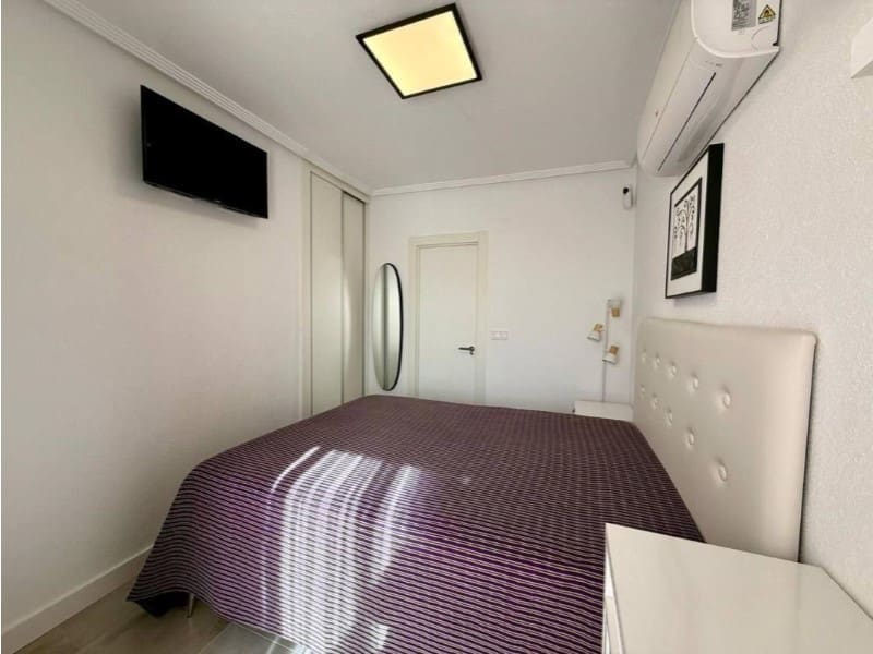 Apartamento de 1 habitación en Torrevieja en venta - 149.900 € (Ref: 10028121)