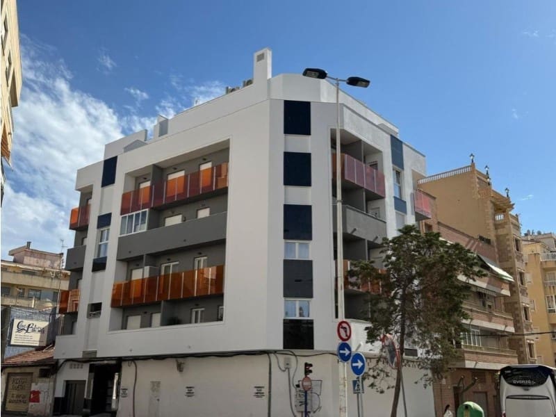 1 sypialnia Apartament na sprzedaż w Torrevieja - 179 900 € (Ref: 10028123)
