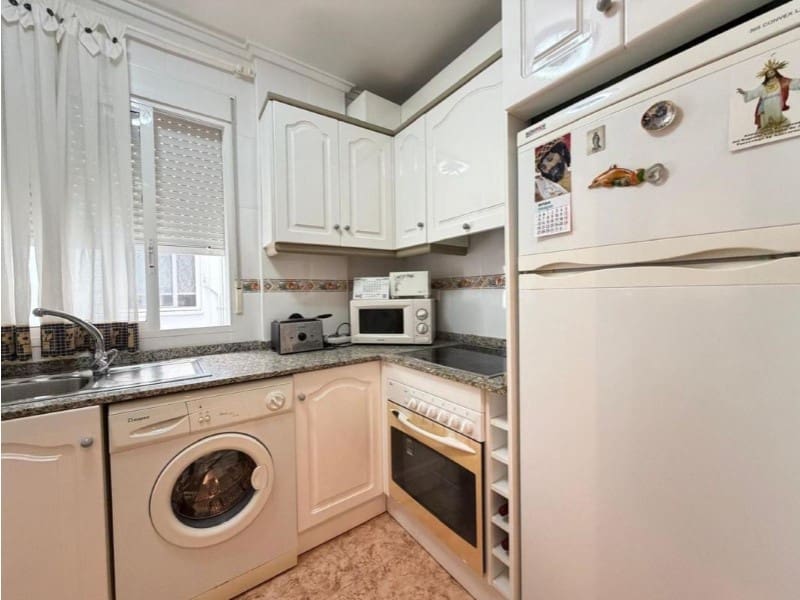 3 soverom Leilighet til salgs i Torrevieja - € 179 900 (Ref: 10028125)