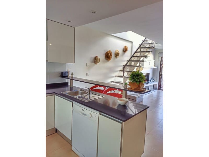 Huoneisto myytävänä paikassa San Juan de los Terreros mukana 
autotalli - 220 000 € (Ref: 10033899)