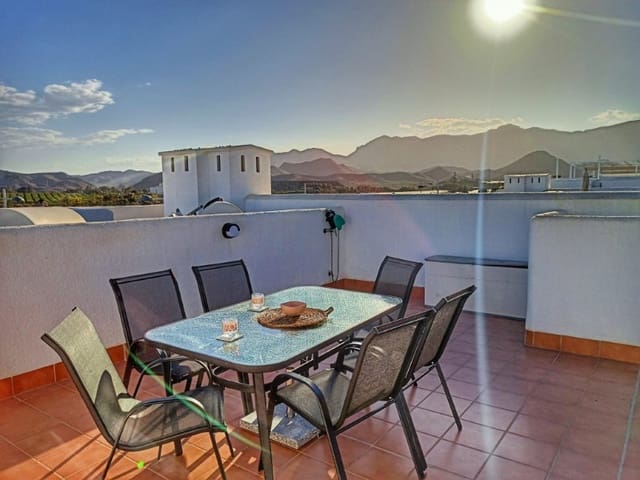 Huoneisto myytävänä paikassa San Juan de los Terreros, Pulpí mukana 
autotalli - 220 000 € (Ref: 10033899)