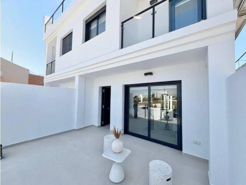 Pareado de 4 habitaciones en Rafal en venta con piscina - 269.000 € (Ref: 10038931)