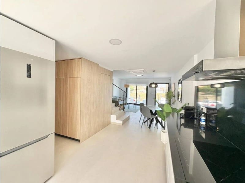Pareado de 4 habitaciones en Rafal en venta con piscina - 269.000 € (Ref: 10038931)