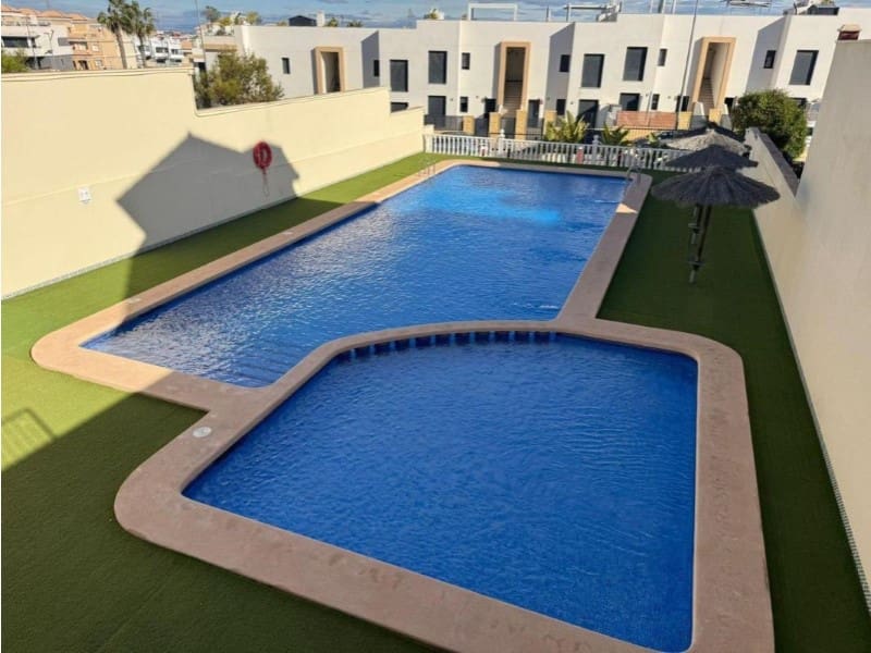3 bedroom Semi-detached Villa for sale in Orihuela - € 285,000 (Ref: 10041010)