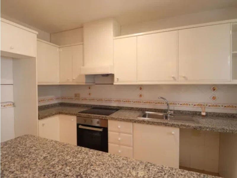 2 soveværelse Semi-Rækkehus til salg i Orihuela med swimmingpool - € 215.000 (Ref: 10041011)