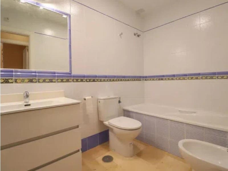 2 soveværelse Semi-Rækkehus til salg i Orihuela med swimmingpool - € 215.000 (Ref: 10041011)