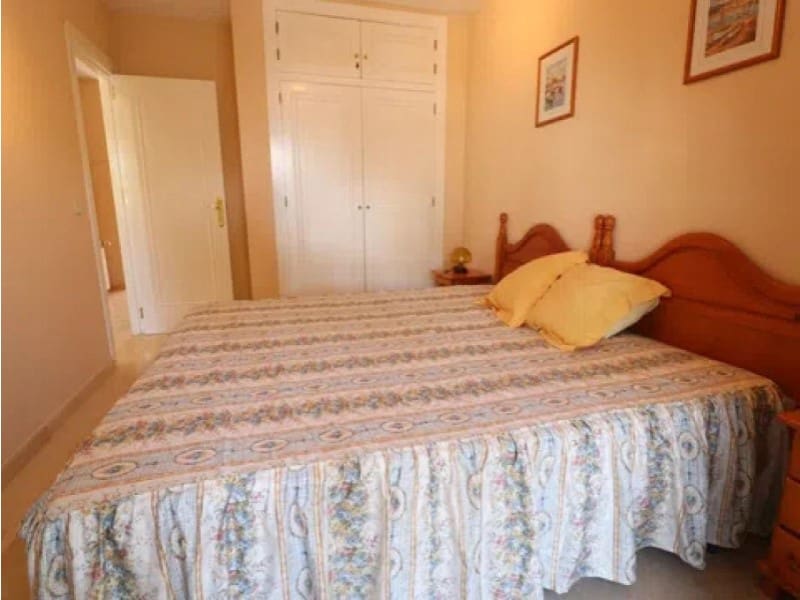 2 soveværelse Semi-Rækkehus til salg i Orihuela med swimmingpool - € 215.000 (Ref: 10041011)