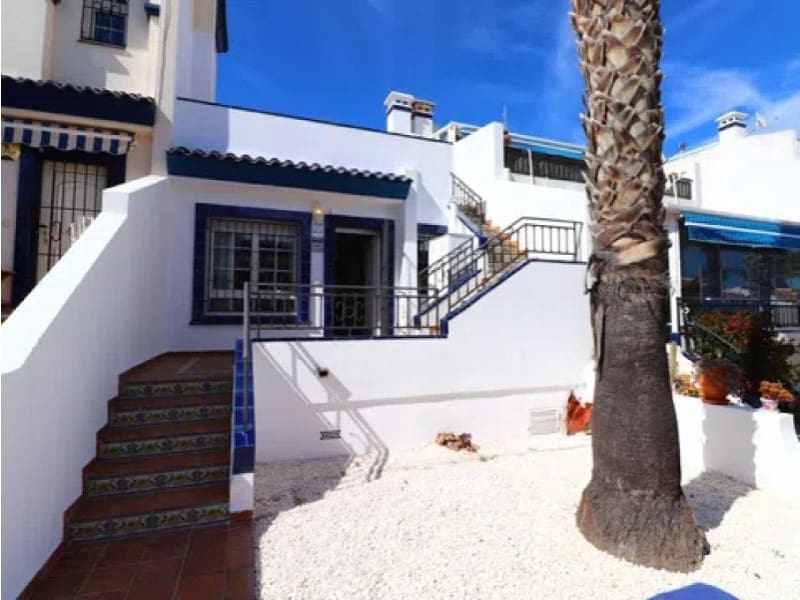 2 soveværelse Semi-Rækkehus til salg i Orihuela med swimmingpool - € 215.000 (Ref: 10041011)