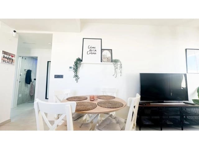 3 slaapkamer Halfvrijstaande villa te koop in Los Balcones - Los Altos, Torrevieja met zwembad - € 329.000 (Ref: 10042933)