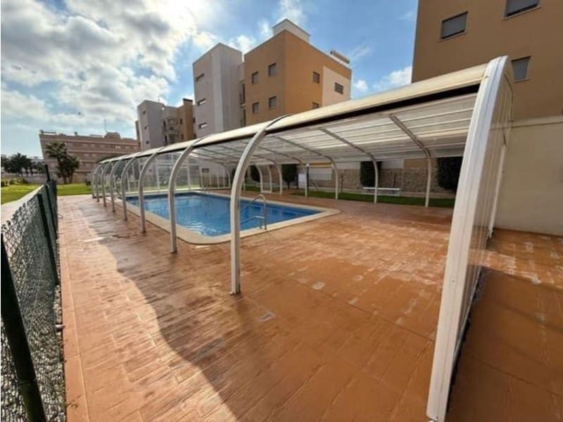 2 slaapkamer Appartement te koop in Torrevieja met zwembad - € 269.000 (Ref: 10042934)