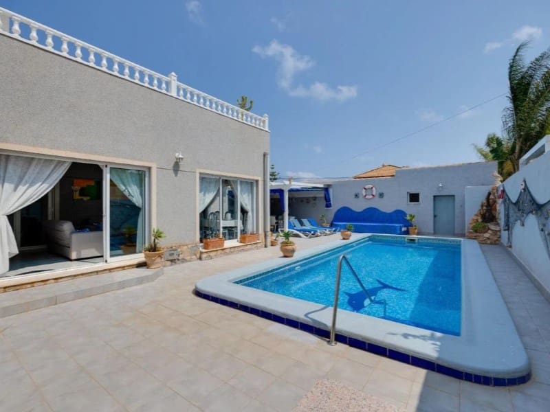 4 chambre Villa/Maison à vendre à La Regia avec piscine garage - 590 000 € (Ref: 10042948)