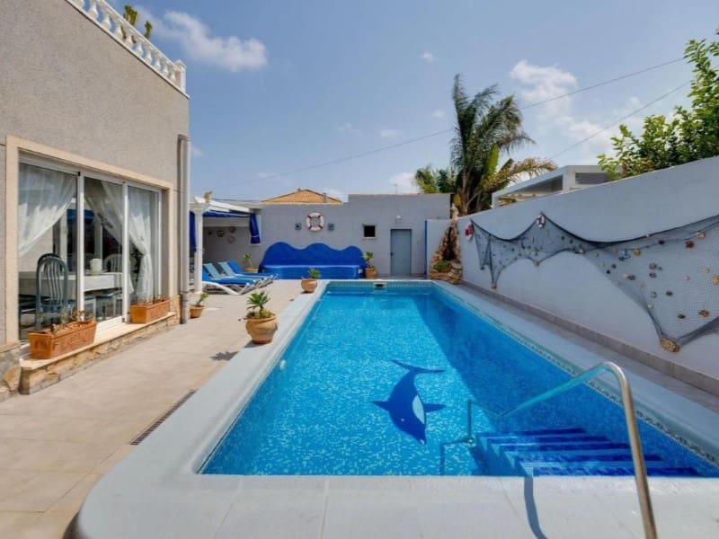 4 chambre Villa/Maison à vendre à La Regia avec piscine garage - 590 000 € (Ref: 10042948)