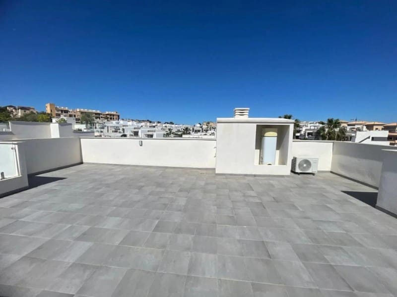 Apartamento de 2 habitaciones en Orihuela en venta con piscina - 255.000 € (Ref: 10042956)