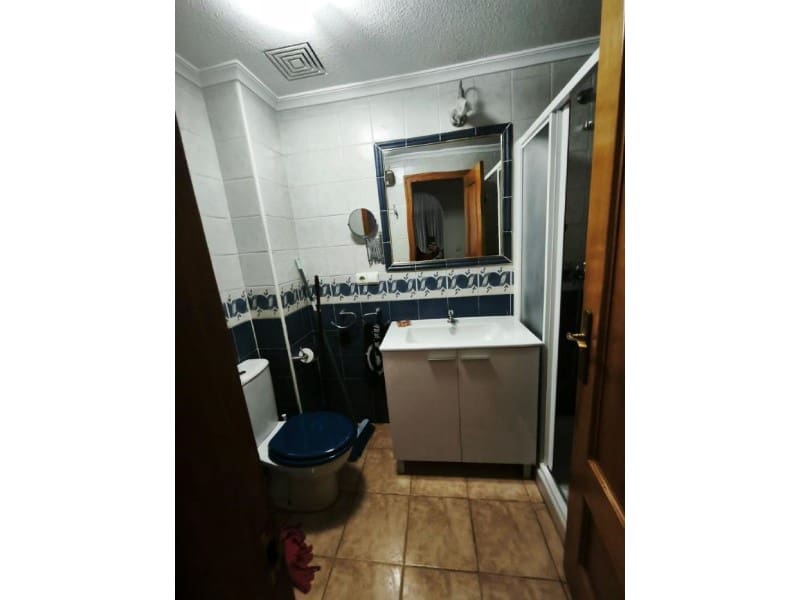 2 bedroom Semi-detached Villa for sale in Guardamar del Segura with pool - € 159,000 (Ref: 10042958)