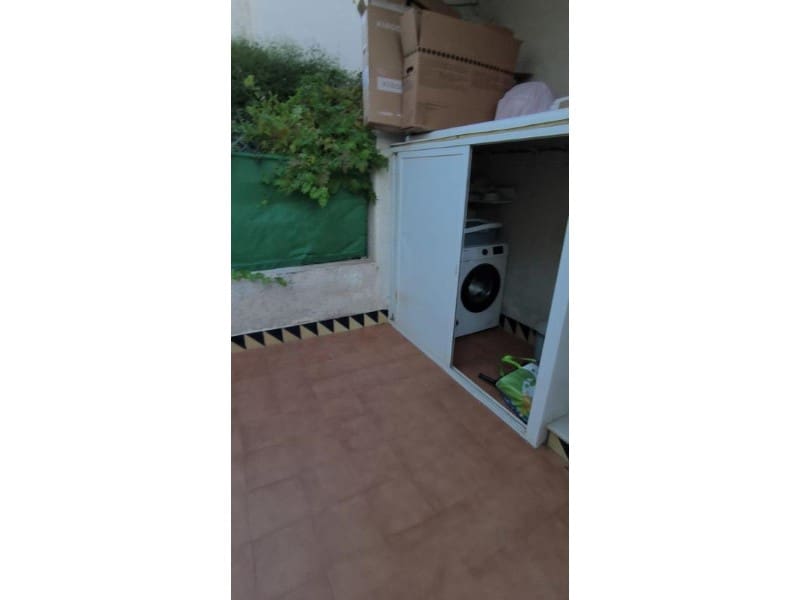 2 bedroom Semi-detached Villa for sale in Guardamar del Segura with pool - € 159,000 (Ref: 10042958)
