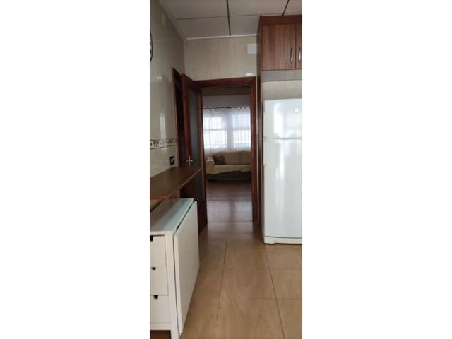 3 bedroom Semi-detached Villa for sale in Centro - Muelle Pesquero, Torrevieja - € 209,000 (Ref: 10042961)