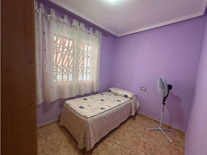 3 sovrum Lägenhet till salu i Torrevieja med pool - 199 900 € (Ref: 10042962)