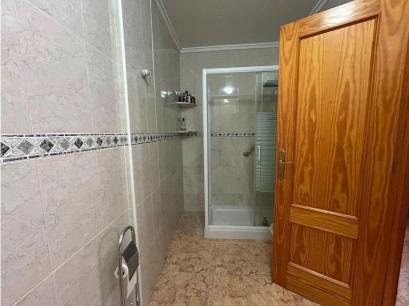 3 sovrum Lägenhet till salu i Torrevieja med pool - 199 900 € (Ref: 10042962)