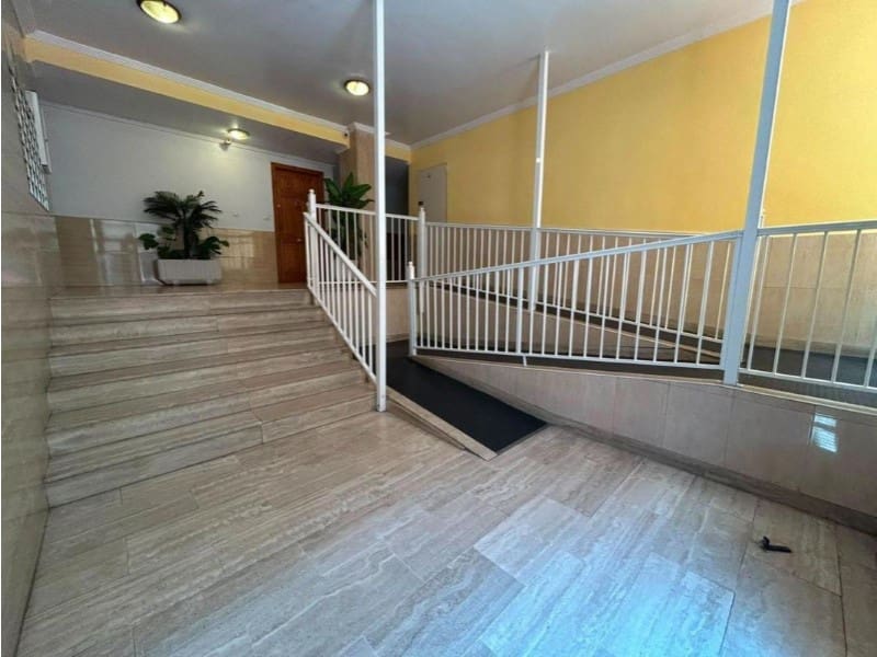3 sovrum Lägenhet till salu i Torrevieja med pool - 199 900 € (Ref: 10042962)