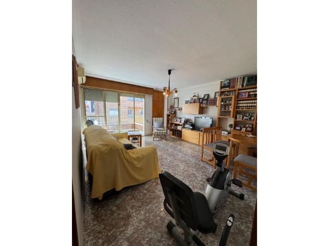 Apartamento de 4 habitaciones en Centro - Muelle Pesquero, Torrevieja en venta - 309.000 € (Ref: 10042963)