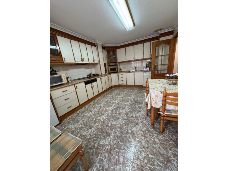Apartamento de 4 habitaciones en Torrevieja en venta - 309.000 € (Ref: 10042963)