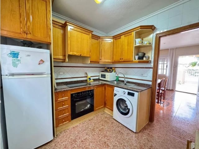 3 slaapkamer Halfvrijstaande villa te koop in Los Balcones - Los Altos, Torrevieja met zwembad - € 330.000 (Ref: 10042964)