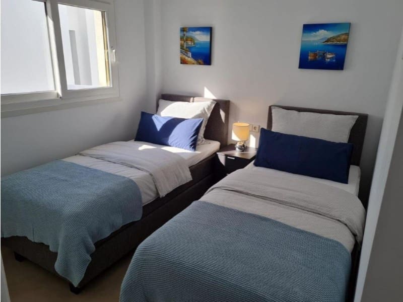 Apartamento de 2 habitaciones en Pilar de la Horadada en venta con piscina garaje - 249.900 € (Ref: 10042966)