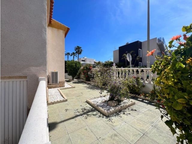 3 sovrum Villa till salu i Los Frutales, Torrevieja med pool - 315 000 € (Ref: 10042979)