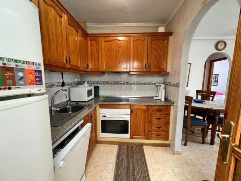 3 bedroom Villa for sale in Torrevieja with pool - € 315,000 (Ref: 10042979)