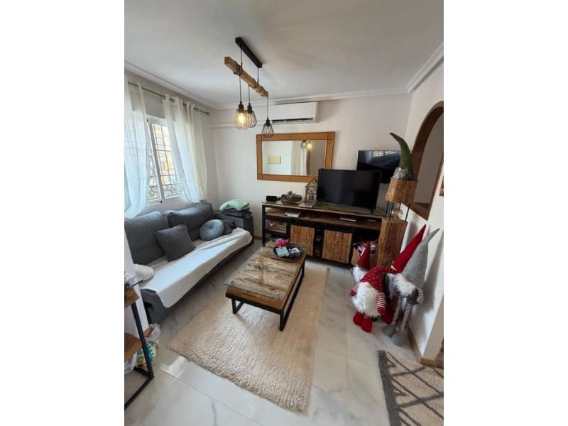 3 Zimmer Villa zu verkaufen in Aguas Nuevas mit Pool - 272.000 € (Ref: 10042981)