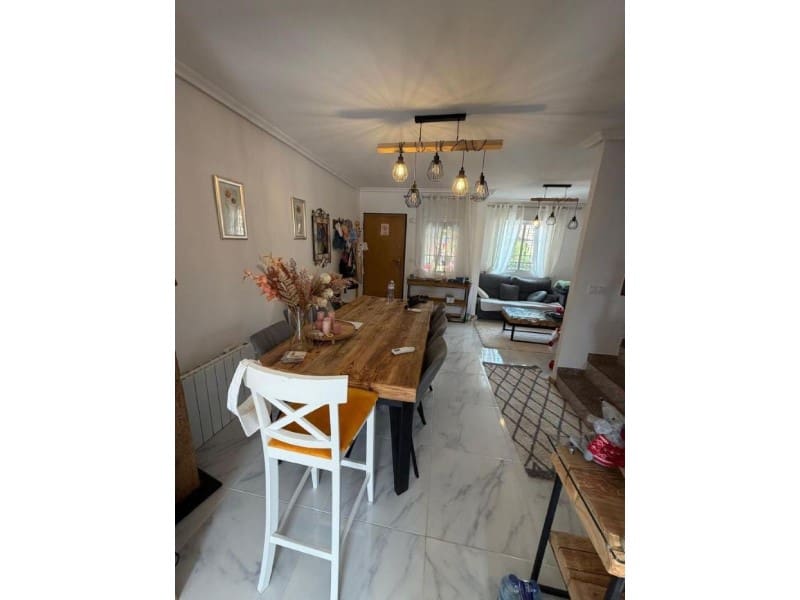 3 Zimmer Villa zu verkaufen in Aguas Nuevas mit Pool - 272.000 € (Ref: 10042981)