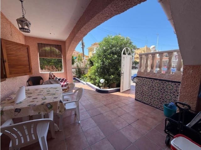 3 quarto Moradia para venda em Los Europeos, Torrevieja - 239 900 € (Ref: 10042984)