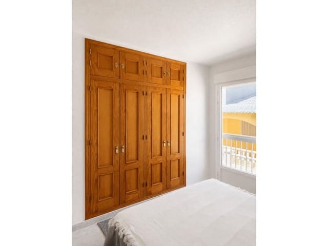 2 makuuhuone Bungalow myytävänä paikassa Los Europeos, Torrevieja mukana 
autotalli - 169 000 € (Ref: 10042985)