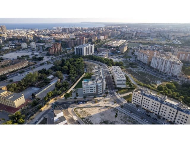 3 chambre Appartement à vendre à Paus - Poligono San Blas, Alicante ville avec piscine - 441 000 € (Ref: 10042989)