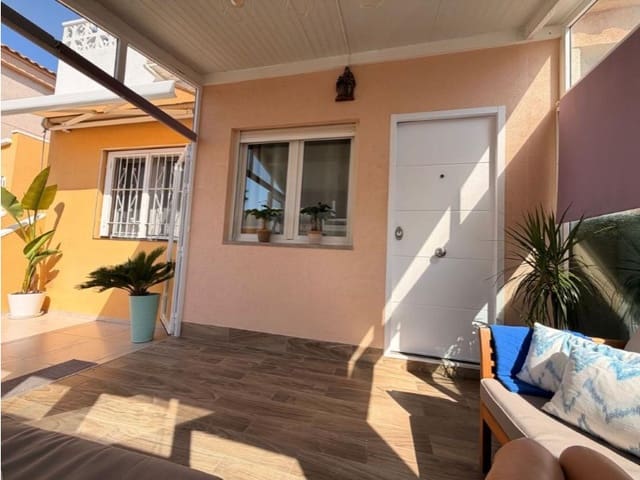 Pareado de 3 habitaciones en Los Balcones - Los Altos, Torrevieja en venta con piscina - 245.000 € (Ref: 10042992)