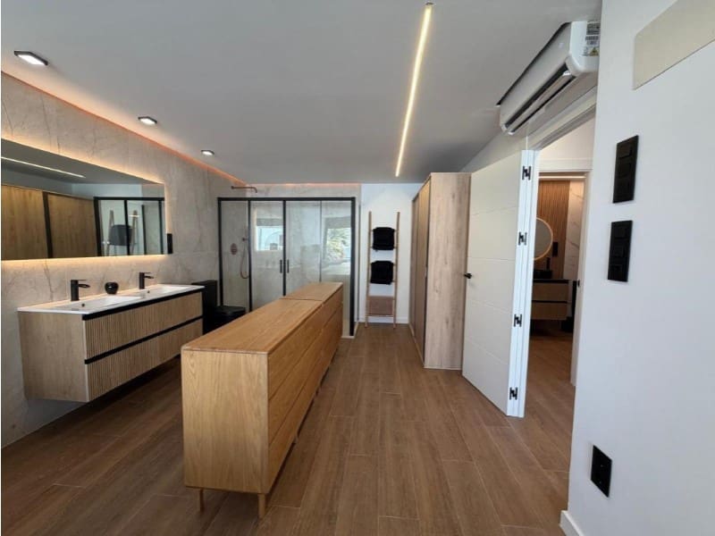 3 soveværelse Semi-Rækkehus til salg i Torrevieja med swimmingpool - € 539.000 (Ref: 10042993)