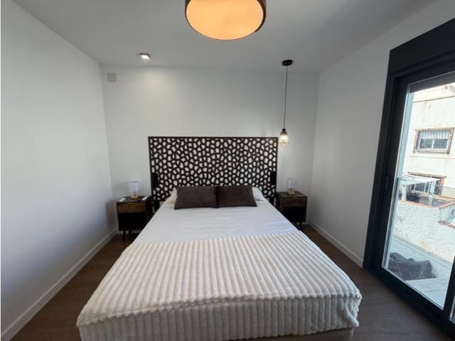 3 soveværelse Semi-Rækkehus til salg i Nueva Torrevieja, Torrevieja med swimmingpool - € 539.000 (Ref: 10042993)