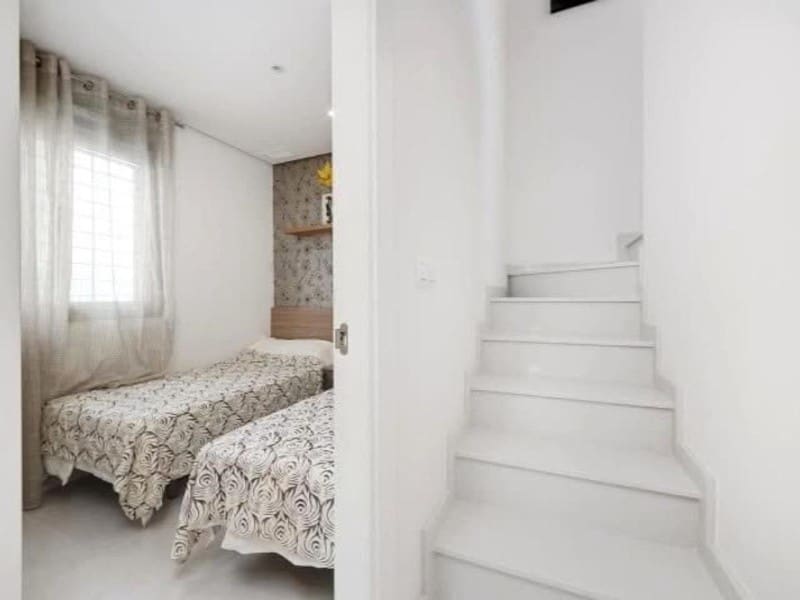 3 soveværelse Semi-Rækkehus til salg i Aguas Nuevas med swimmingpool - € 350.000 (Ref: 10047295)