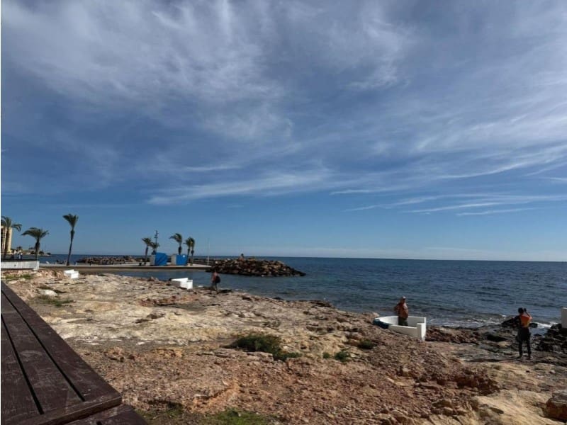 3 soveværelse Semi-Rækkehus til salg i Aguas Nuevas med swimmingpool - € 350.000 (Ref: 10047295)