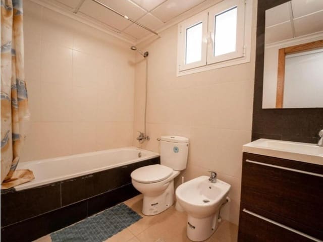 Apartamento de 2 habitaciones en El Molino, Torrevieja en venta - 138.000 € (Ref: 10049192)