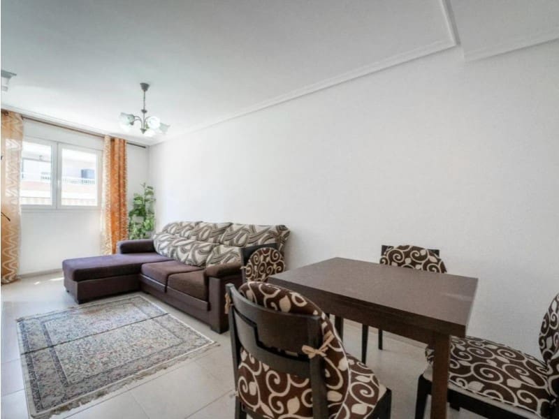 Apartamento de 2 habitaciones en Torrevieja en venta - 138.000 € (Ref: 10049192)