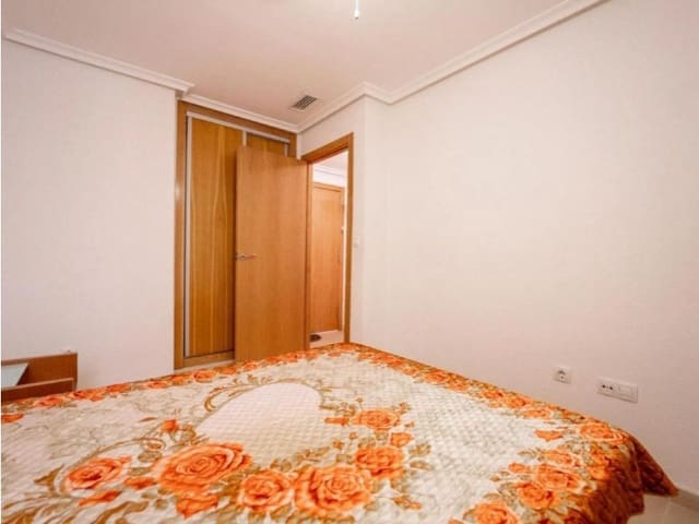 Apartamento de 2 habitaciones en El Molino, Torrevieja en venta - 138.000 € (Ref: 10049192)