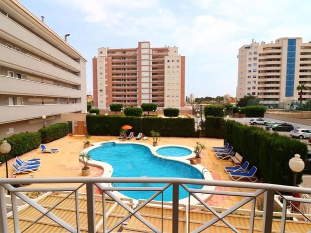 Apartamento de 2 habitaciones en Guardamar Playa, Guardamar del Segura en venta con piscina - 149.950 € (Ref: 10049200)